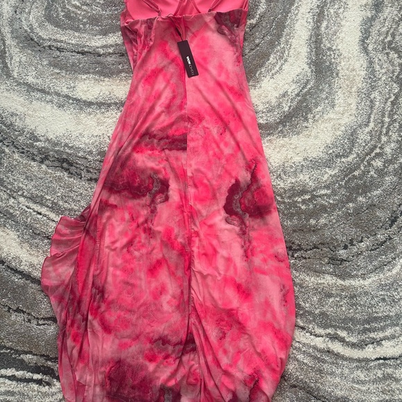 Fashion Nova Pink asymmetrical dress - Picture 10 of 13